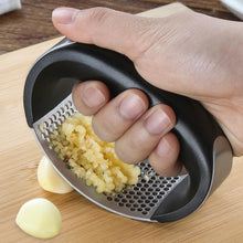 Load image into Gallery viewer, STAINLESS STEEL GARLIC PRESS